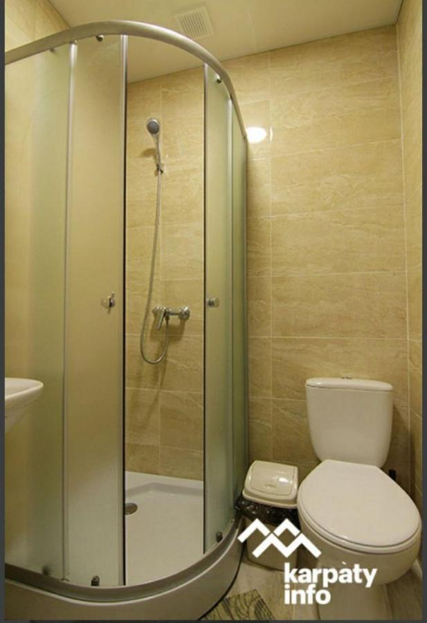 Гірка Hotel Сколе Екстериор снимка